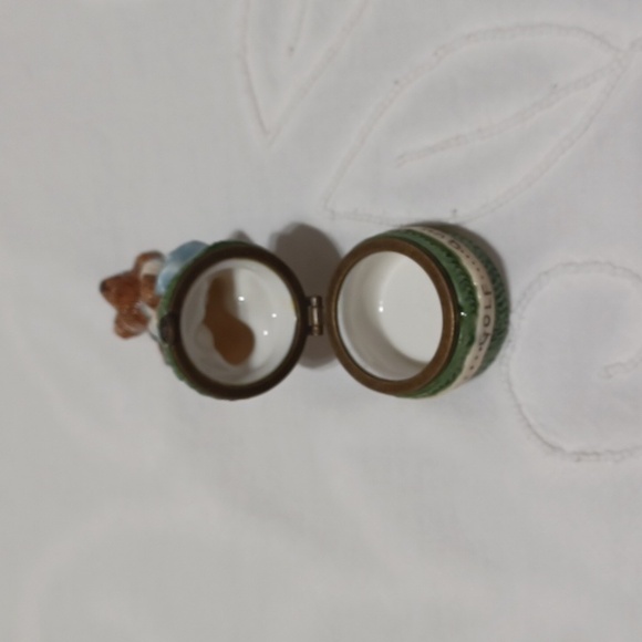 Boyd’s LeBearmoge Collection Lady Golfer Hinged Box With Baby Bear - Picture 7 of 9